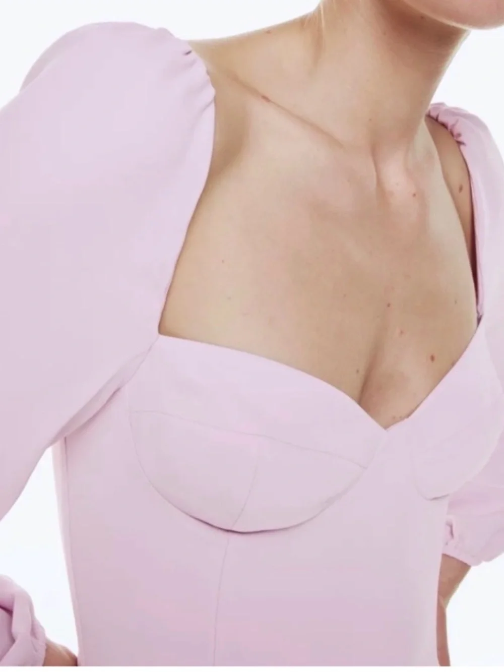 Aritzia Wilfred Novella Dress, featuring a sweetheart bustier neckline